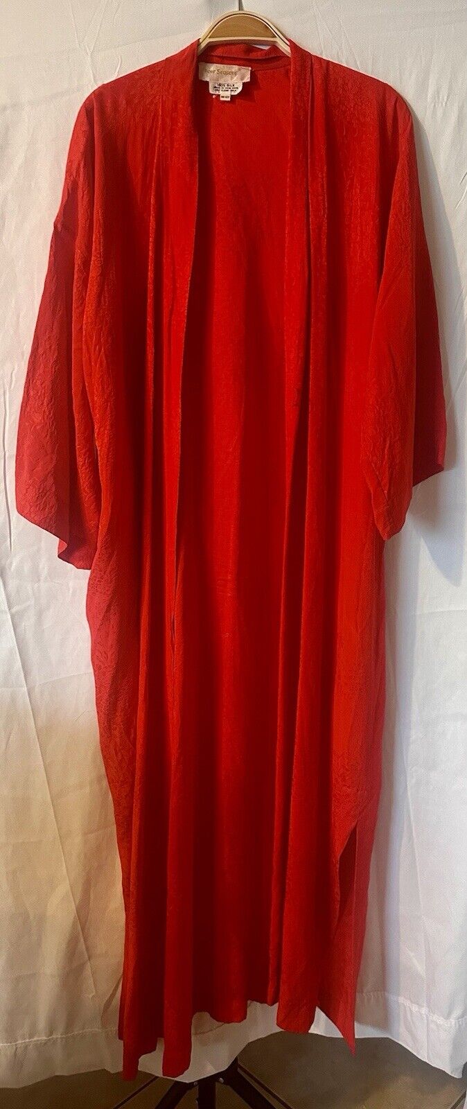 Vintage Red 100% Silk Kimono Robe Four Seasons Hong Kong One Size