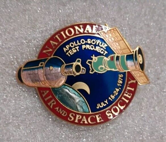 Smithsonian Air & Space Society Apollo Soyuz 2003 - NASA  Pin JBL Space X