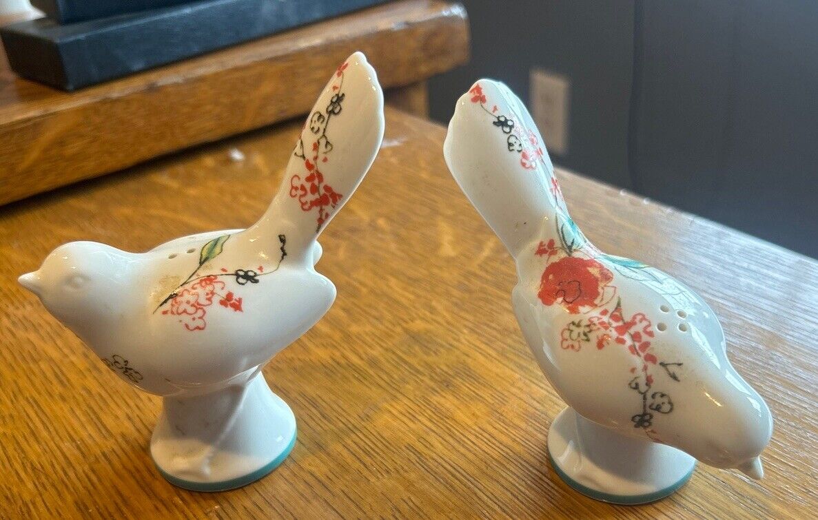 Lenox Simply Fine Chirp Bird Salt And Pepper Shakers With Floral Designs