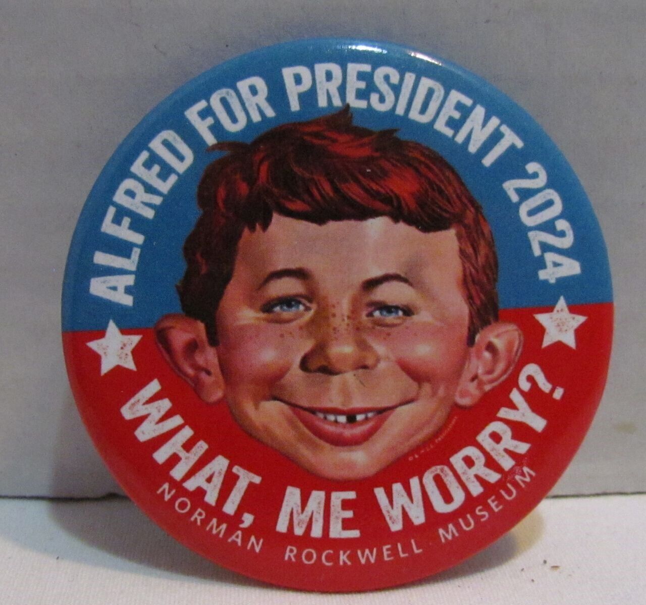 Mad Magazine Alfred E Neuman for President 2024 Pinback Button 
