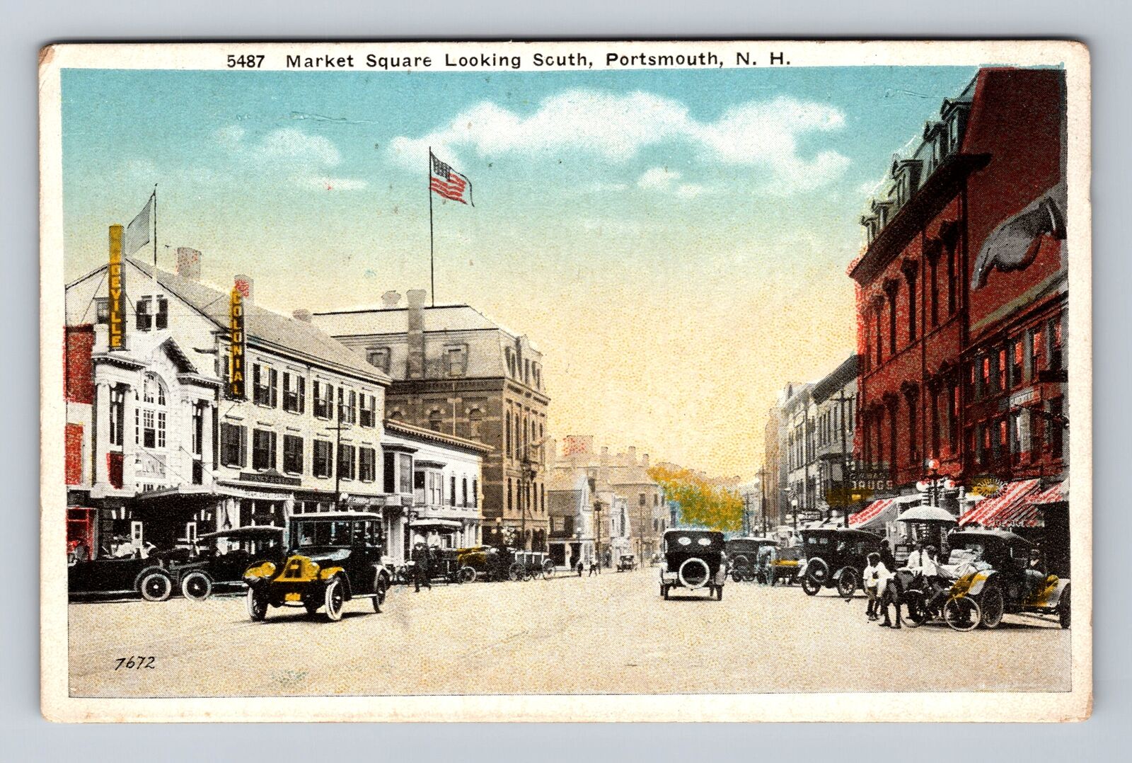 Portsmouth NH-New Hampshire, Market Square, Advertise, Vintage c1922 Postcard