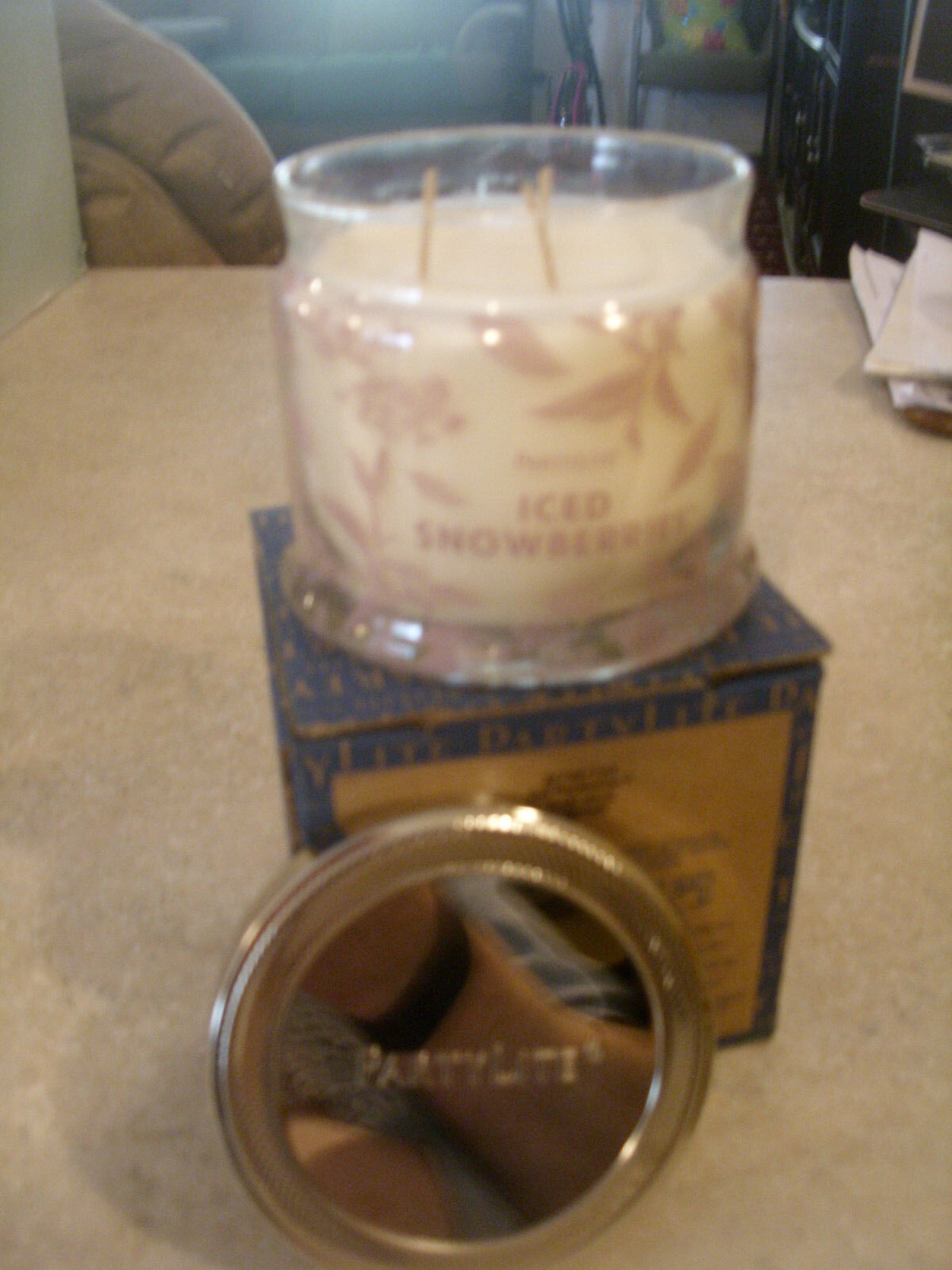 Partylite ICED SNOWBERRIES SIGNATURE 3-wick JAR CANDLE  BRAND NEW  