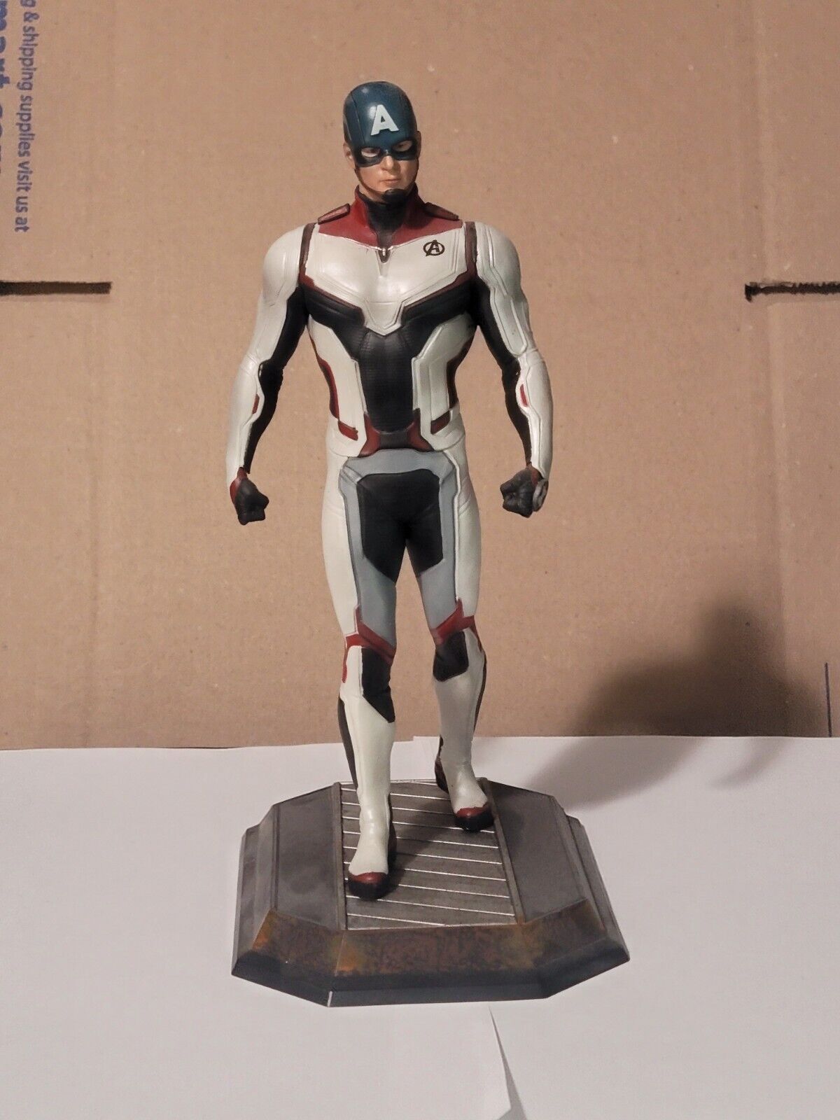 Diamond Select Toys Marvel EndGame Suit Captain America Steve Rogers PVC Statue