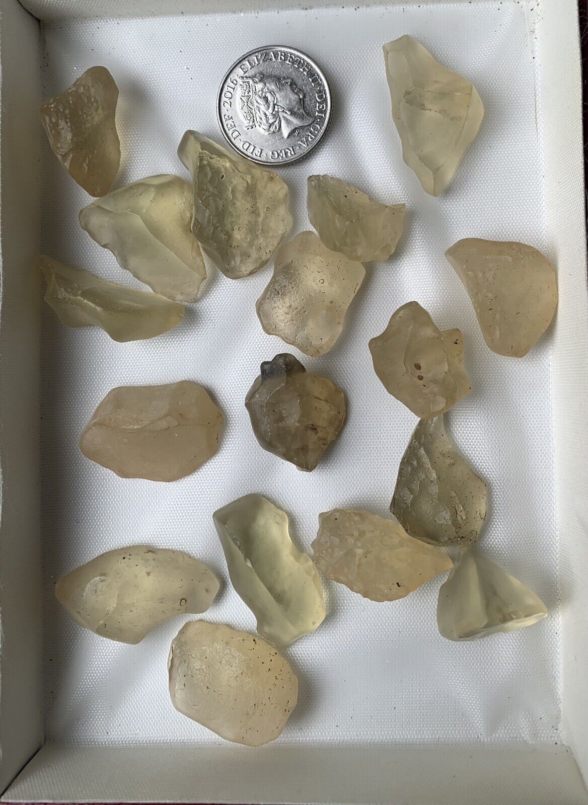 5 Grams libyan desert glass Crystal