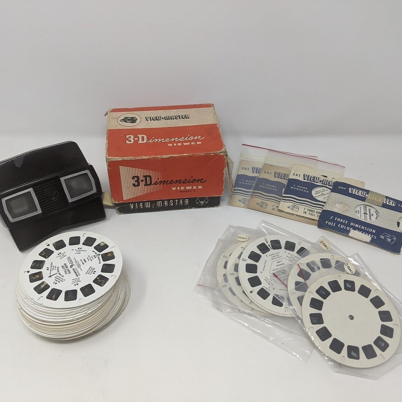 1957 Working View-Master in Original Box with 86 Reels