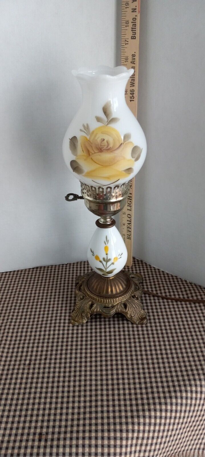 Vintage Hedco 3004 Hurricane Milk Glass Lamp Handpainted Cottagecore Country...