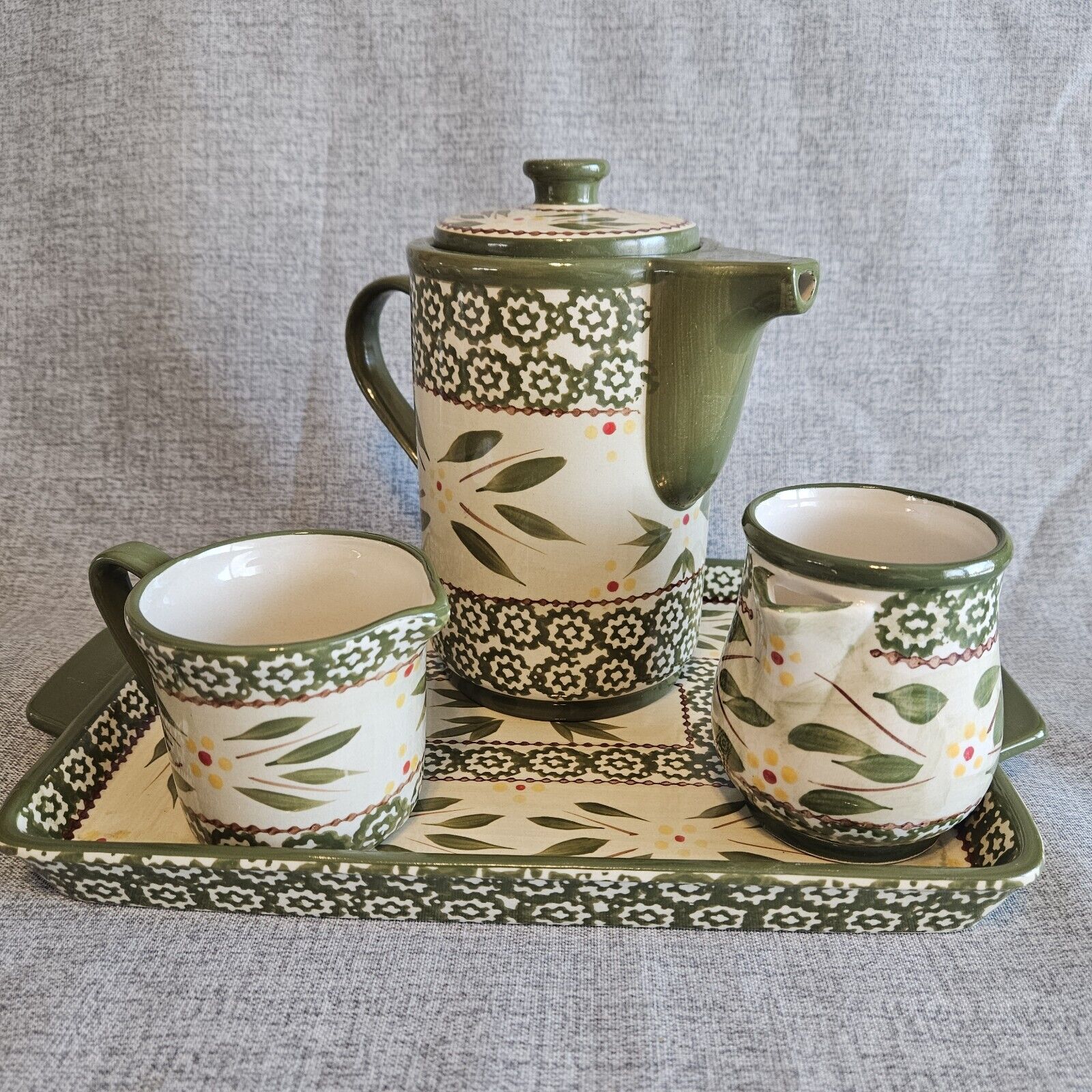 5 piece Temp-tations By Tara Old World Green Coffee/ Tea Pot, Creamer & Tray