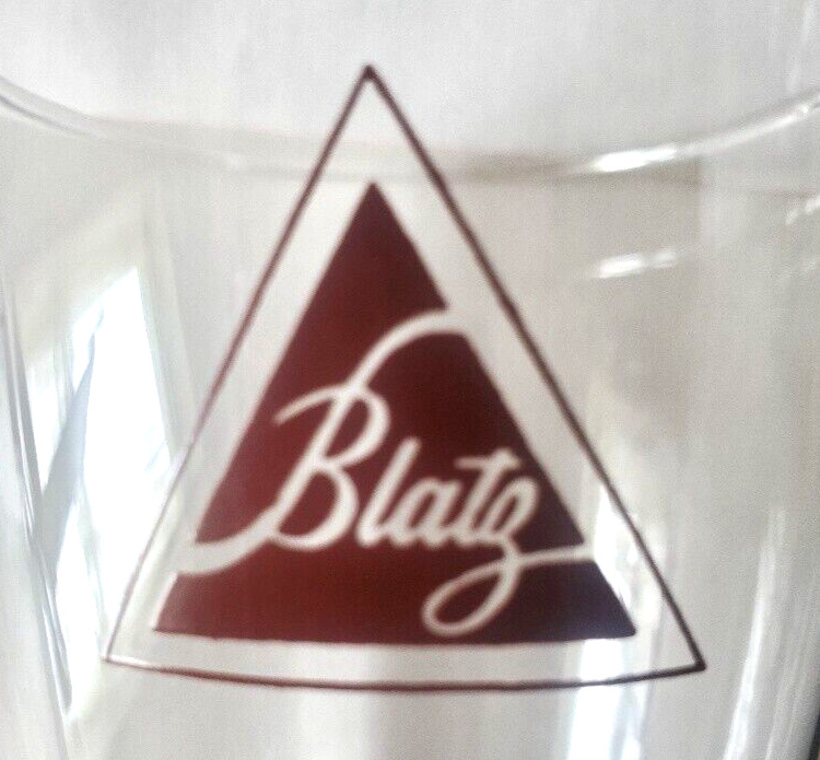 Vintage BLATZ - MILWAUKEES FINEST Advertising Bar Beer GLASS 