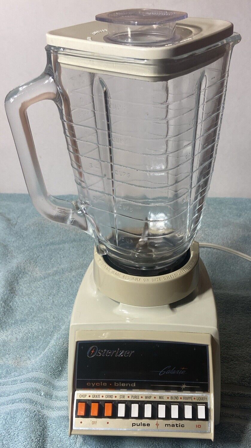 VINTAGE  OSTERIZER 10-SPEED GALAXY BLENDER MIXER TAN COLOR GLASS PITCHER WORKS.