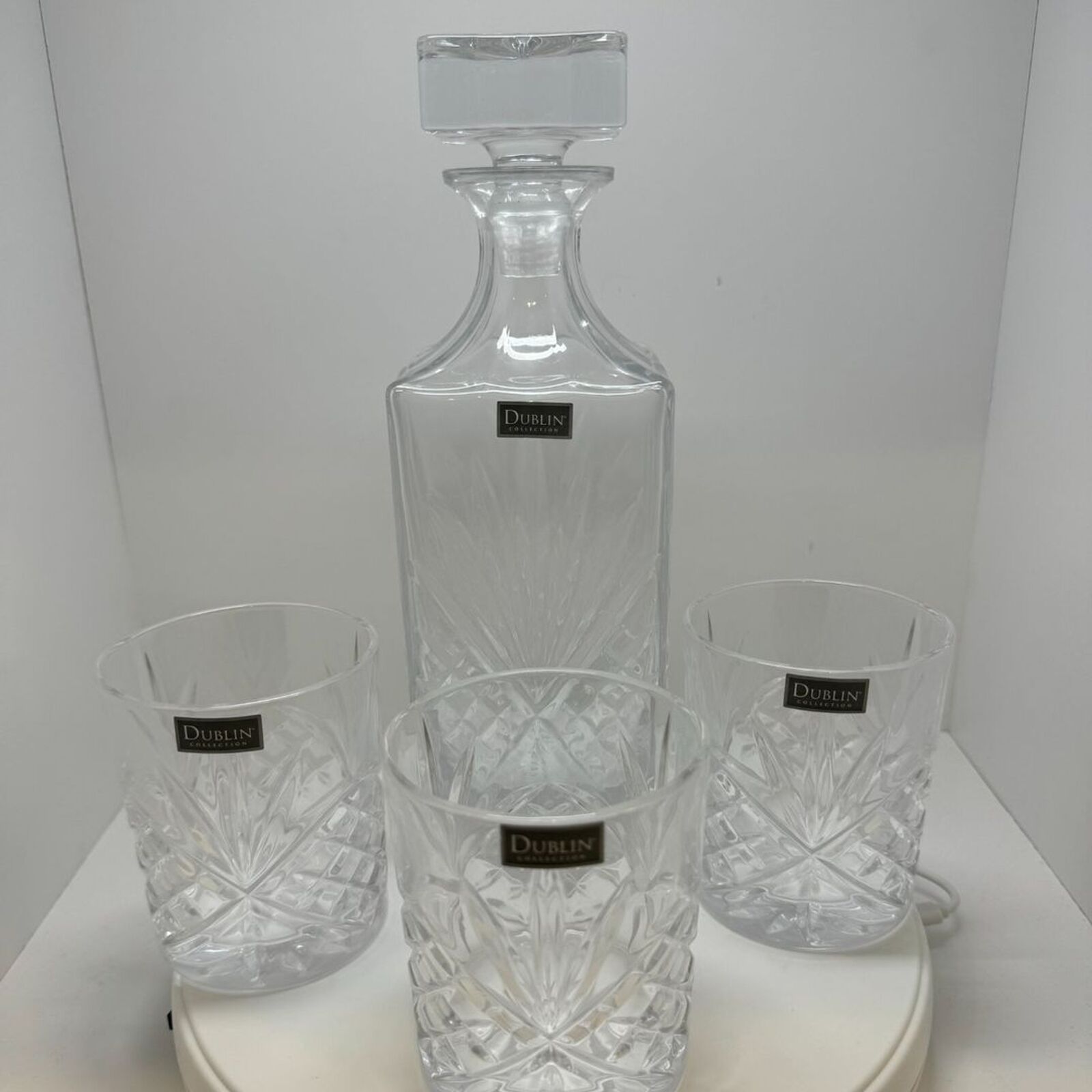 Shannon by Godinger Crystal Glass Whiskey Decanter and Three Glasses