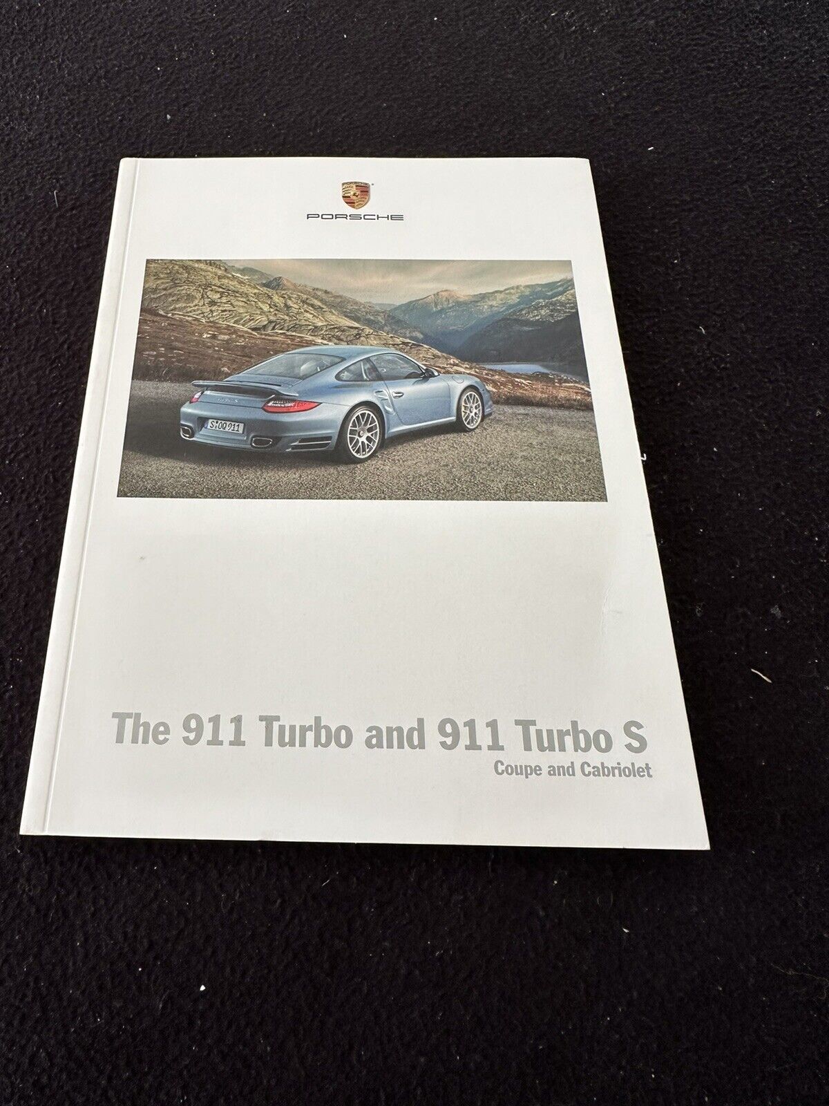 2012 2011 Porsche 911 Turbo S Brochure Coupe & 997 Cabriolet Final US Catalog