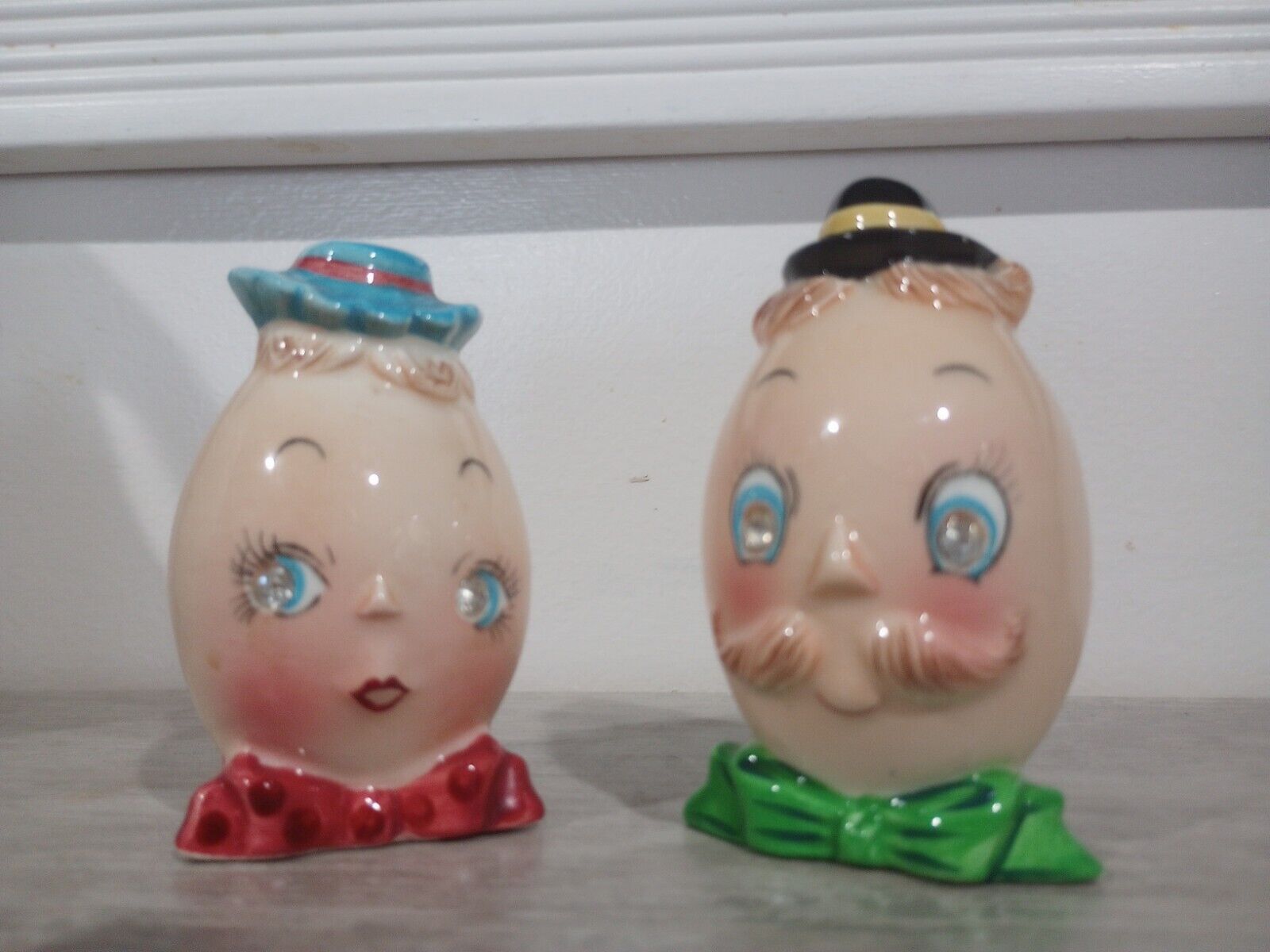Rare Vintage PY Anthropomorphic Egg Head Couple Miyao Salt and Pepper Shakers