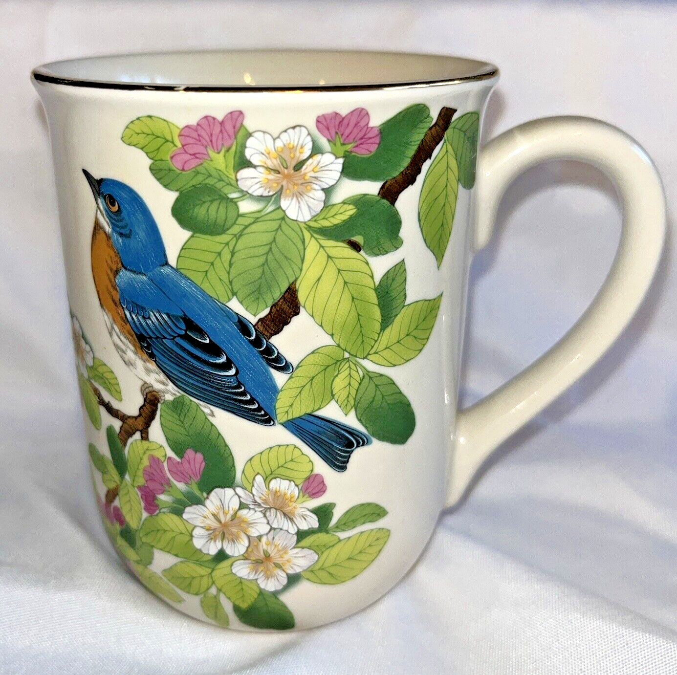 Otagiri Vintage Mug Bluebird and Floral Pattern, excellent condition
