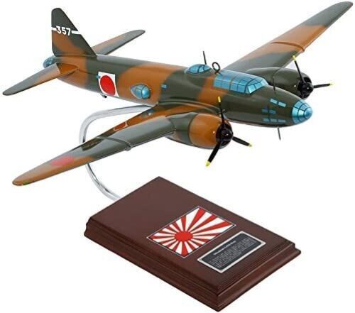Japanese Navy Mitsubishi G4M3 Betty Desk Top Display WWII Model 1/48 ES Airplane