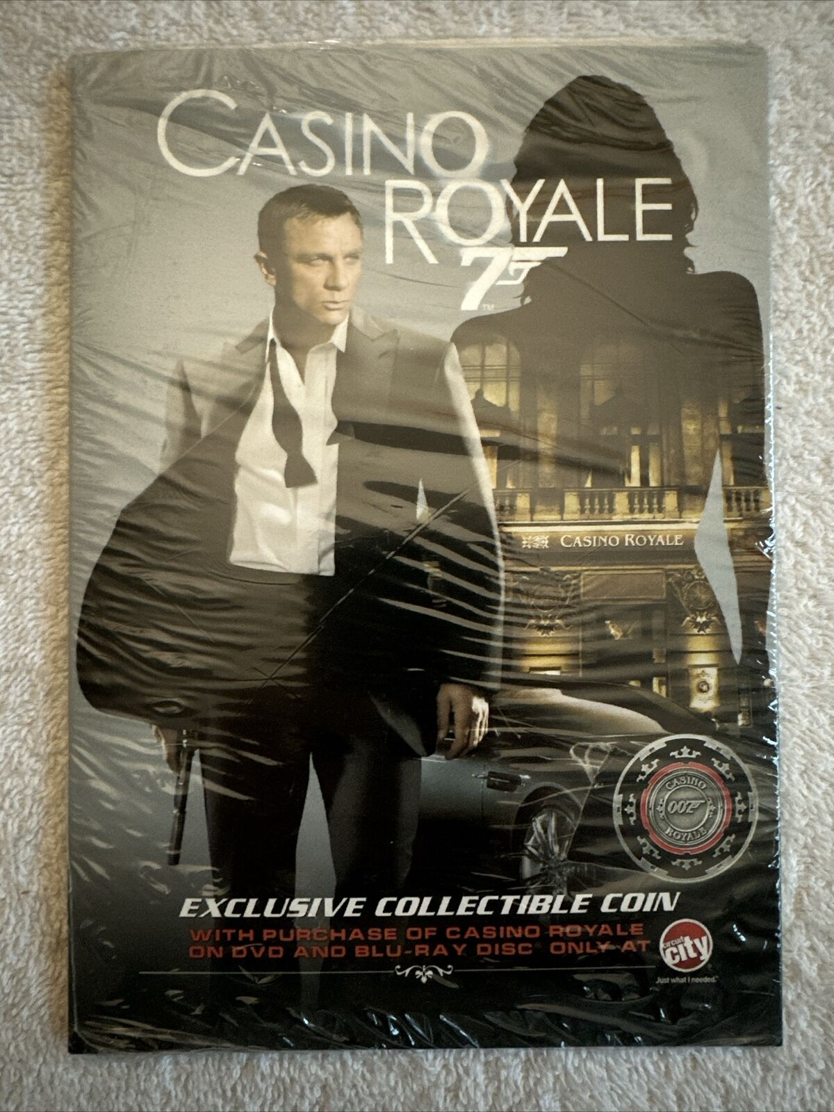 Casino Royale 007 Exclusive Collectible Coin Daniel Craig