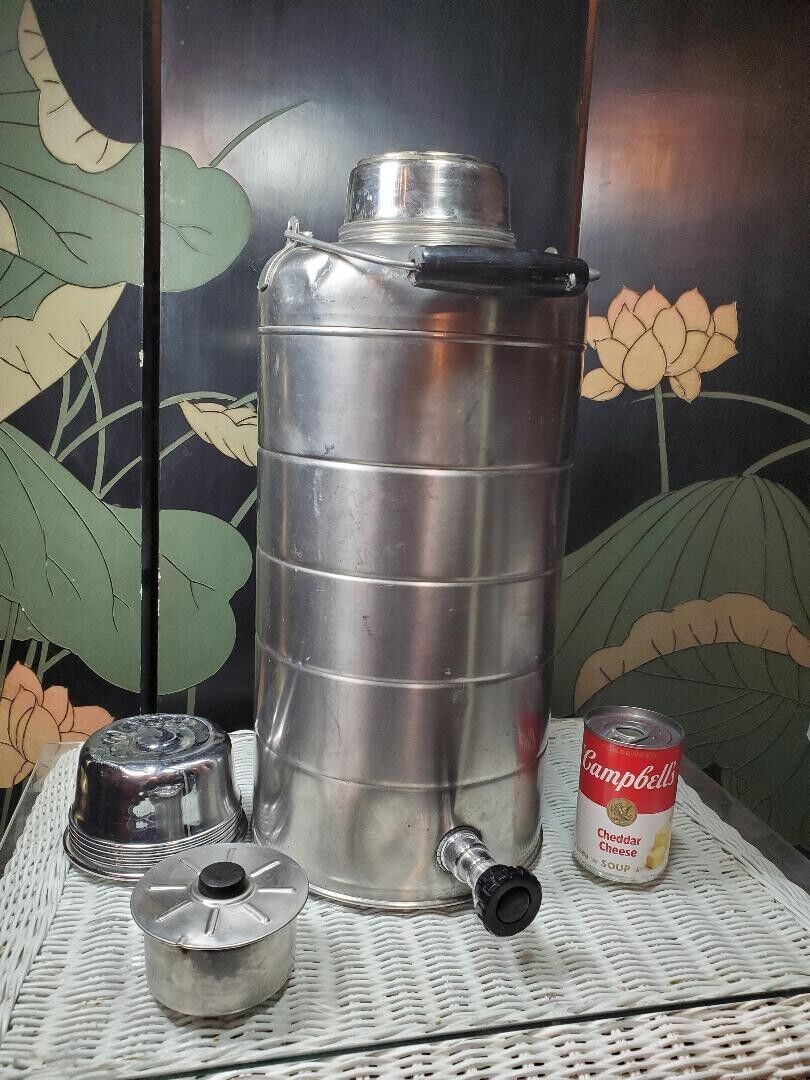 124: c1950s: 2 GALLON STANLEY 'WILL NOT BREAK' Stainless Steel THERMOS **HTF .