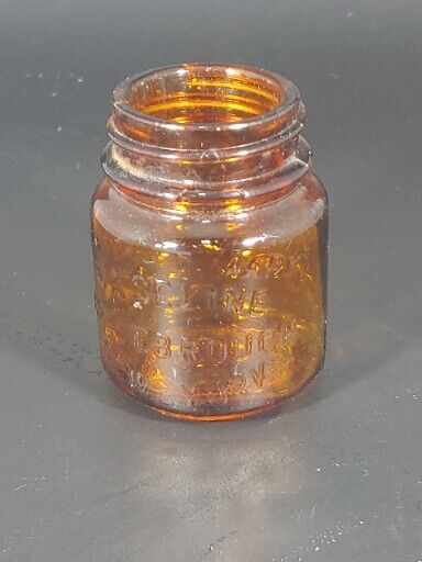 Vintage Vaseline Chesebrouch New-York Small Jar