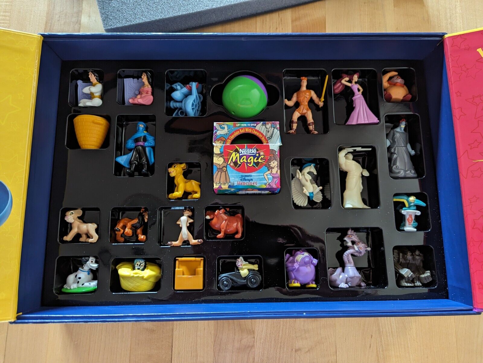 Disney Figurine Set - Nestle Promotion MIB - Rare - Vintage
