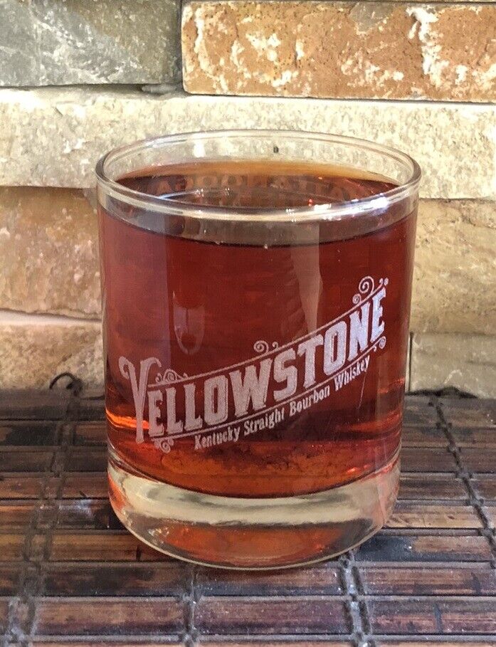 YELLOWSTONE Collectible Whiskey Glass 8 Oz