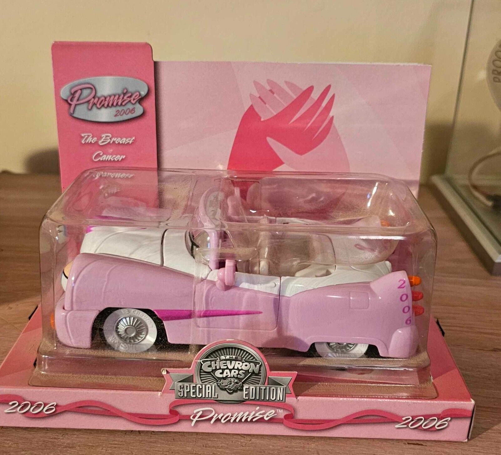 Chevron Car Promise 2006 SPECIAL EDITION Cancer Awareness Pink Ribbon 2006