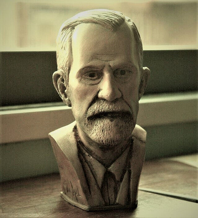 SIGMUND FREUD Bust Sculpture FIGURE PSYCHOLOGY PSYCHE philosopher PSYCHOLOGIST
