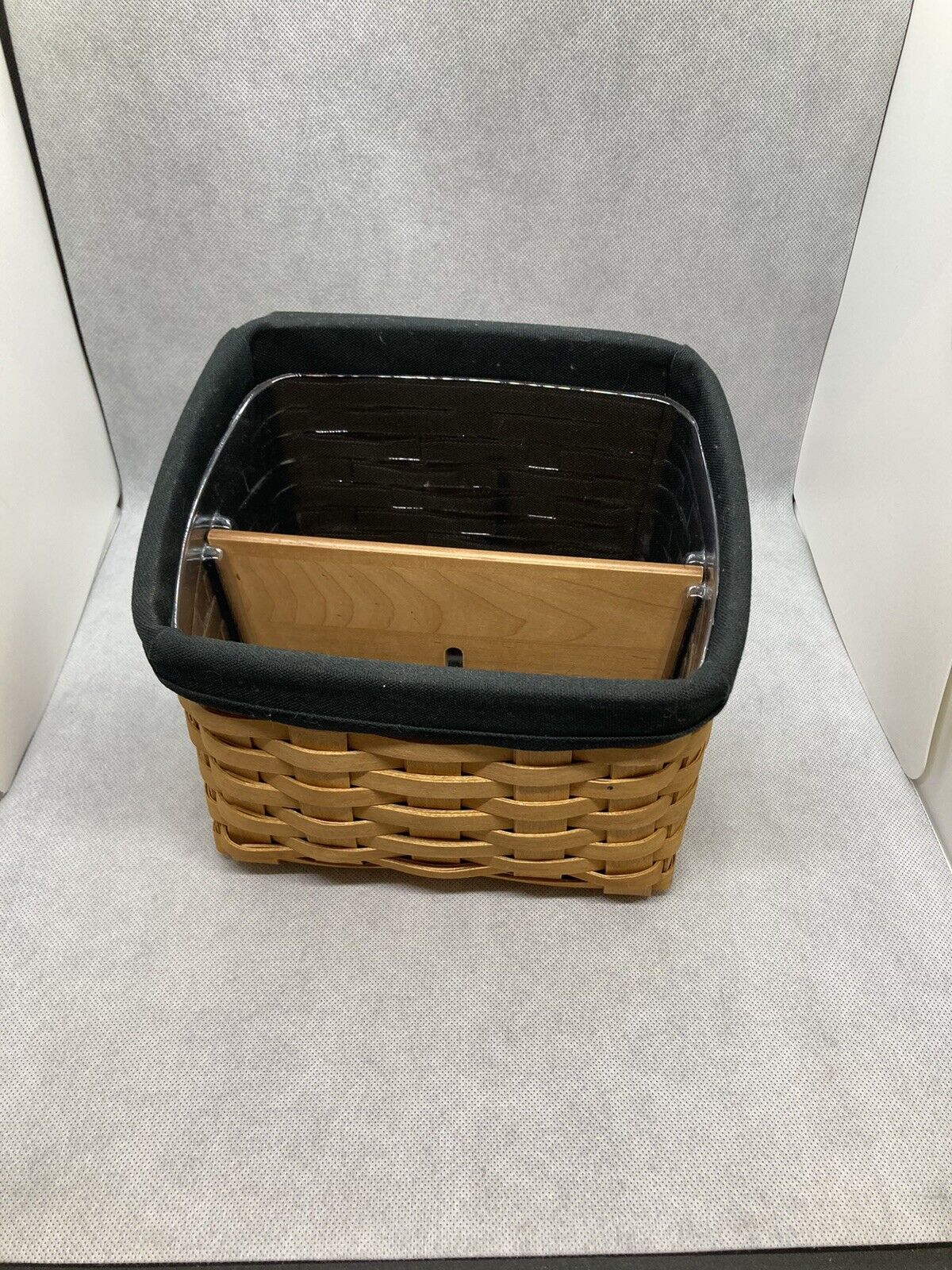 Longaberger 2006 TV Time Basket w/ Divider, Green Fabric and Protector liner