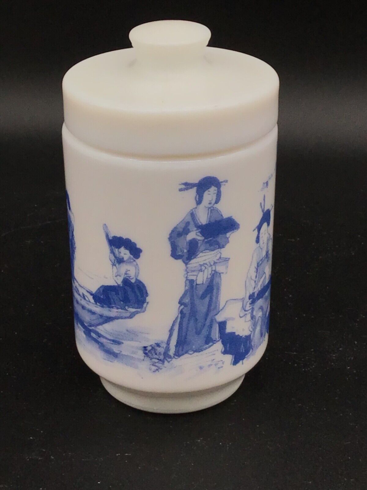 Vintage Belgium Chinoiserie Apothecary Milk Glass Jar Blue & white