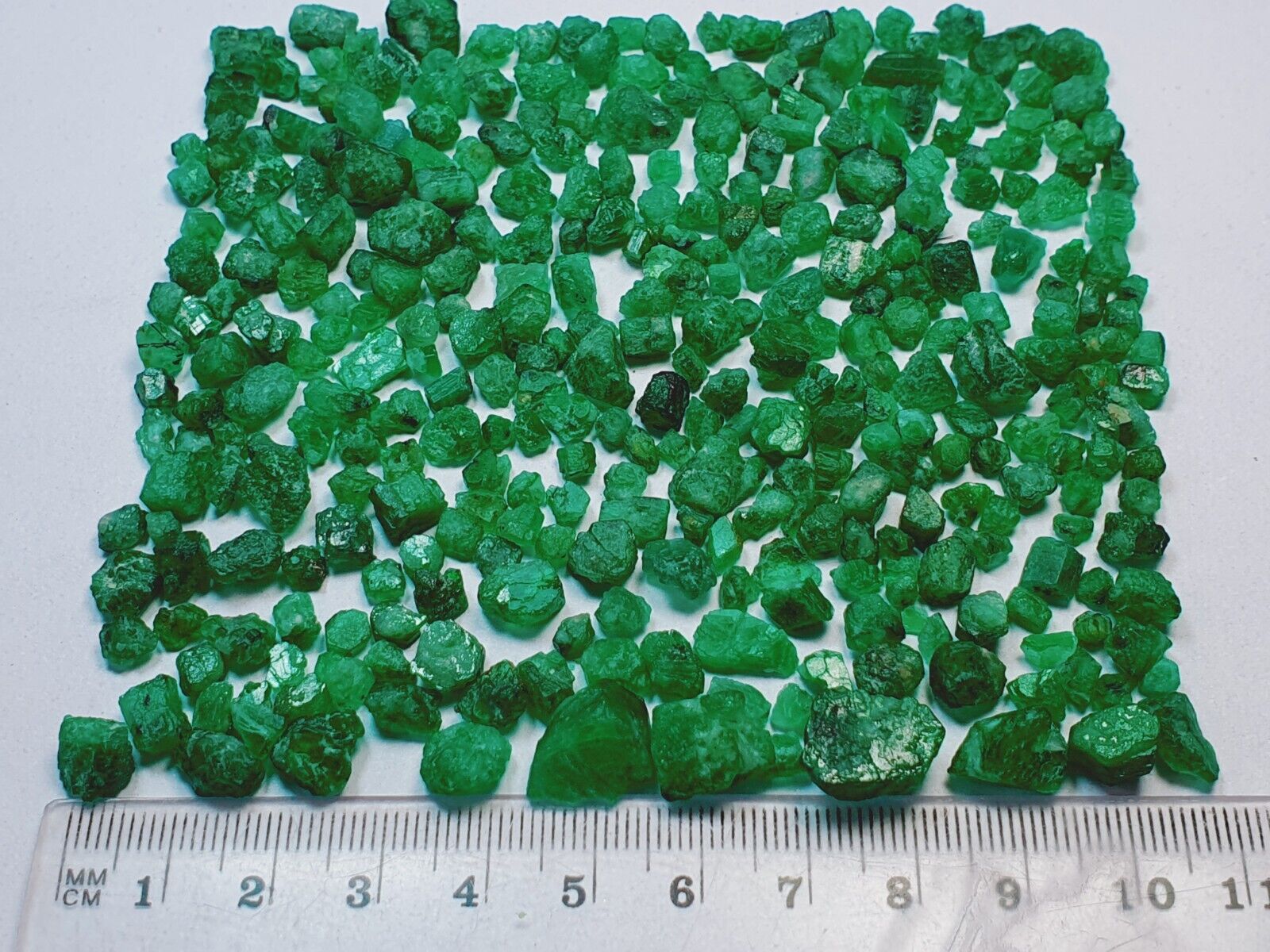 285 Carat Emerald Facet Transparent Crystal/Rough From Swat Mine Pakistan