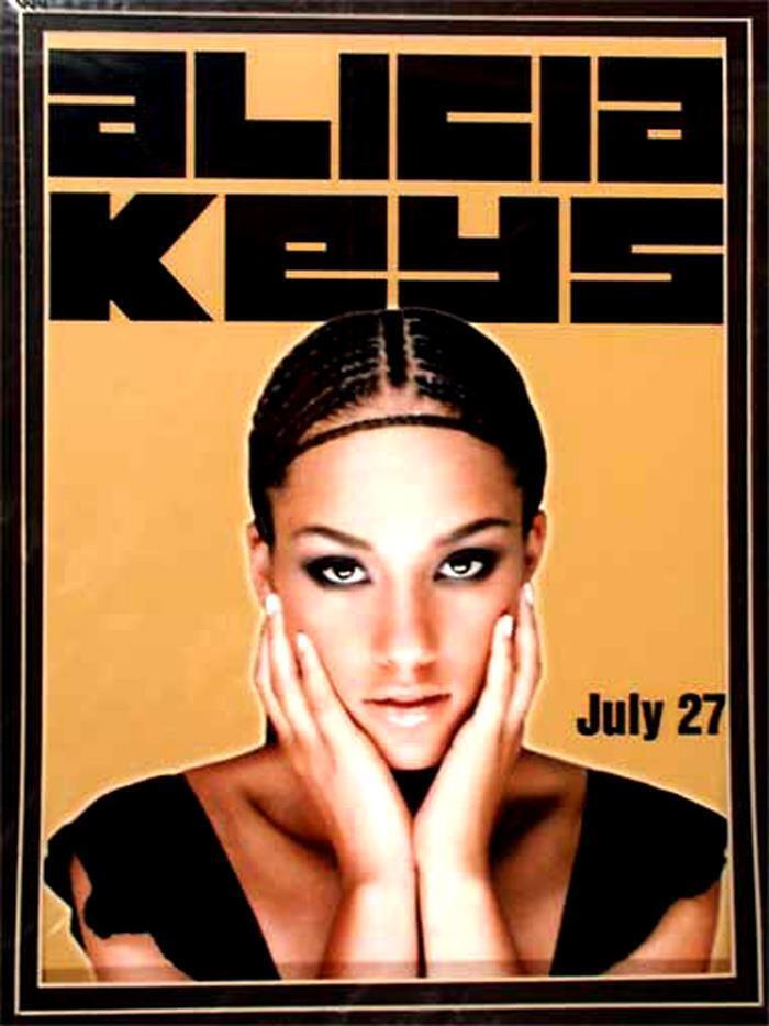 ALICIA KEYS ORIGINAL LAS VEGAS SHOW SIGNED PHOTO WITH SET OF STAGE IMAGES