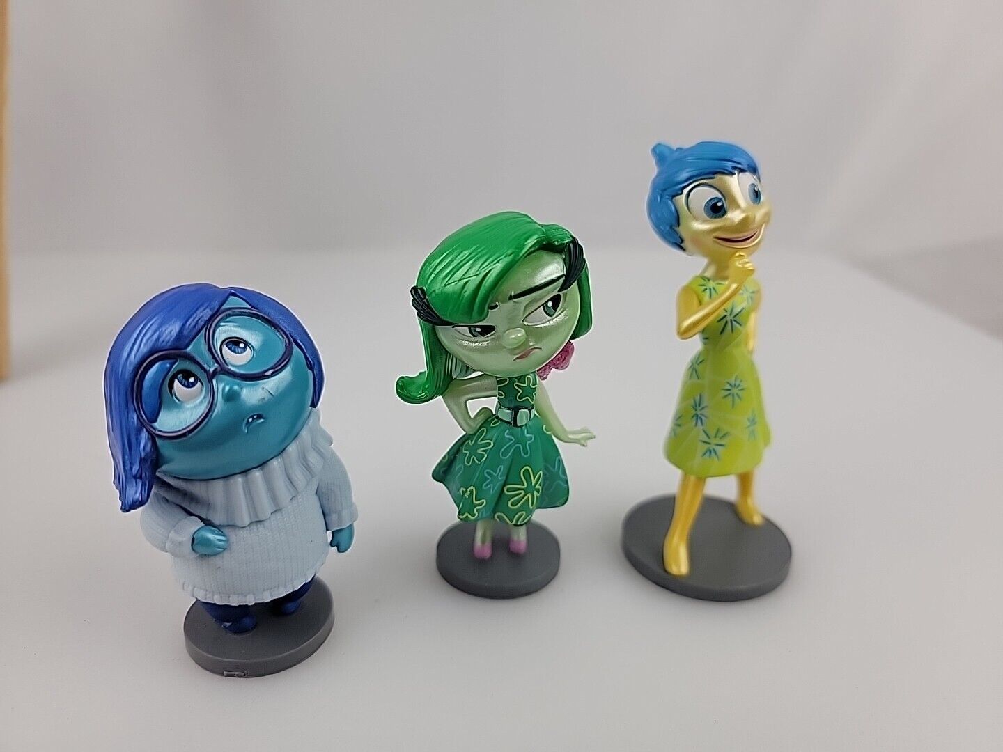 Disney Pixar Inside Out Mini Figure Joy Sadness & Disgust Cake Toppers