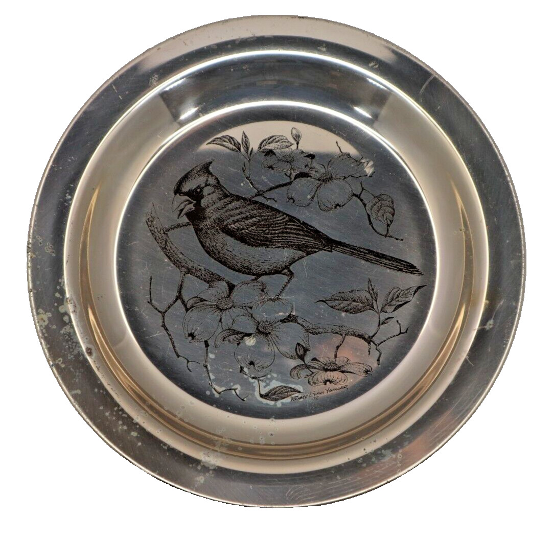 1972 Franklin Mint Bird Plate '' The Cardinal '' 13183