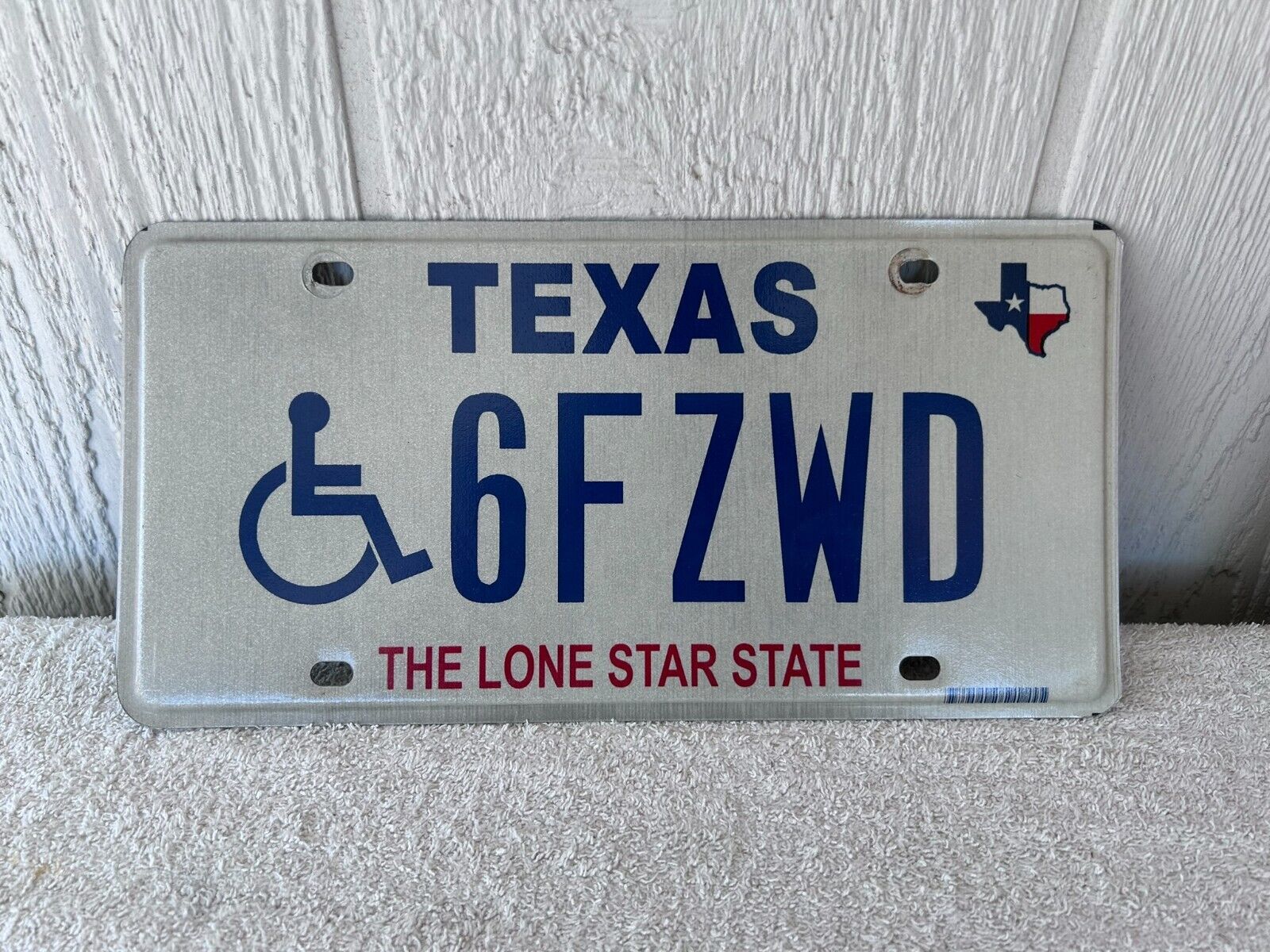 TEXAS Lone Star State Disabled Handicap Wheelchair 6FZWD License Plate Expired