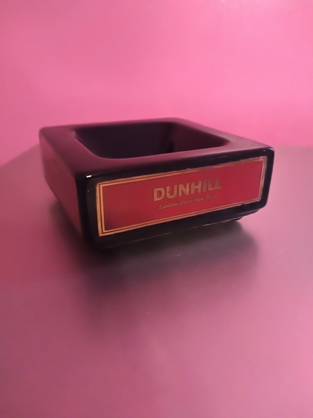 Vintage 5 Inch Black And Red Dunhill Advertising Ashtray Wade England