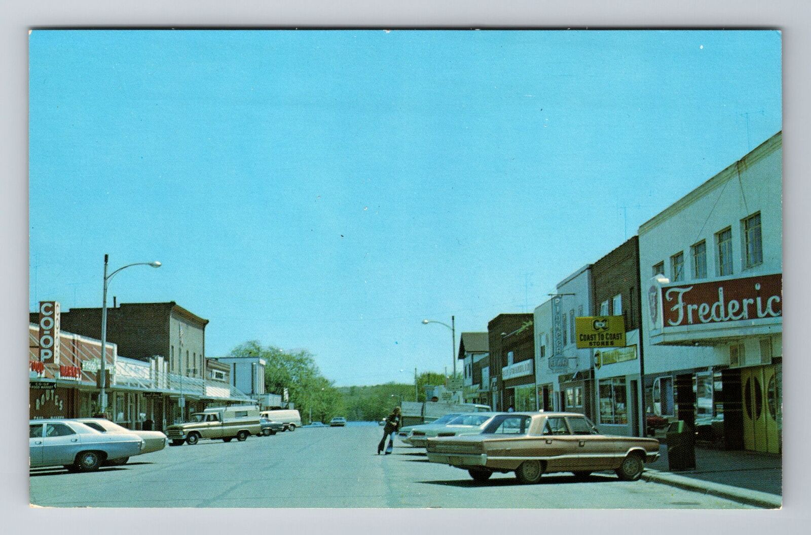 Frederic, WI-Wisconsin, Main Street Shops Classic Cars Antique, Vintage Postcard