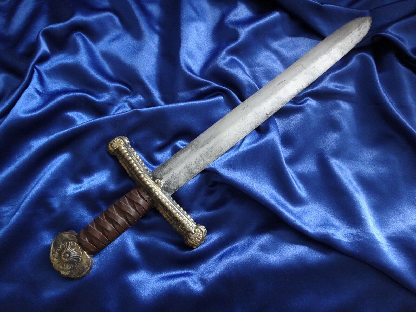 EXTREMELY RARE Young Hercules (Ryan Gosling) Sword Prop #3 
