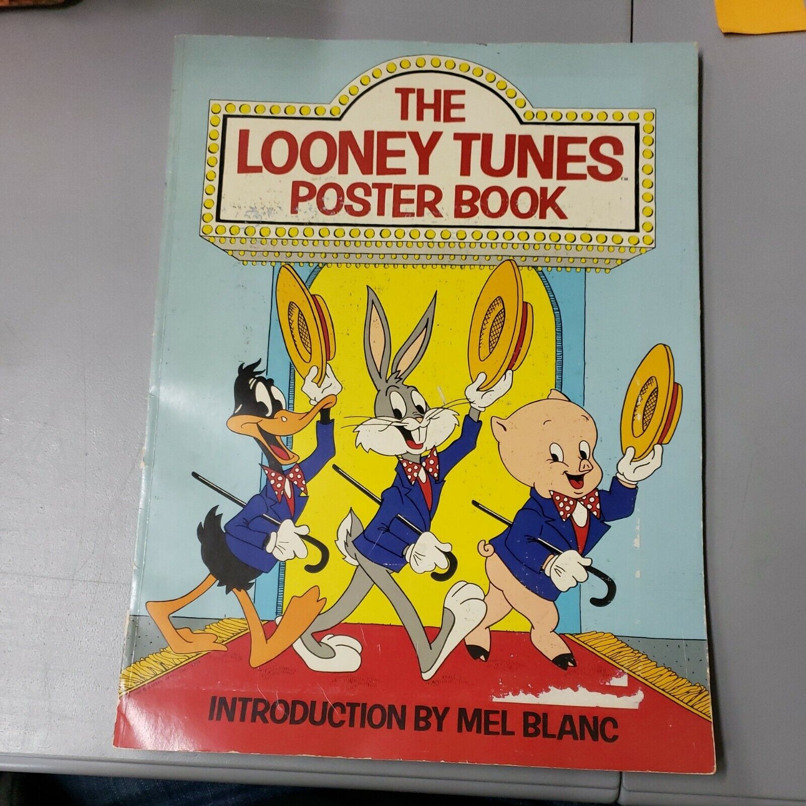 1979 The Looney Tunes Poster Book
