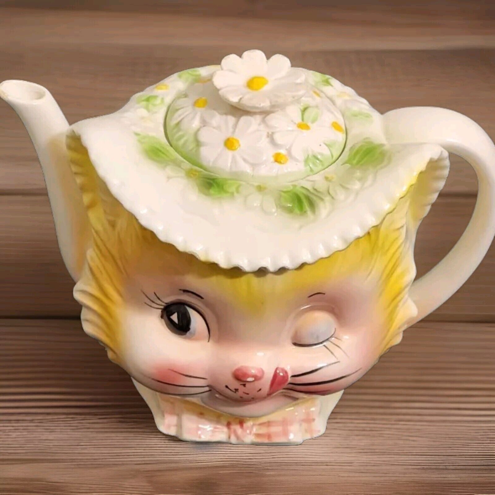 Vintage Enesco Winking Kitten Miss Priss Buttercup Anthropomorphic Teapot 