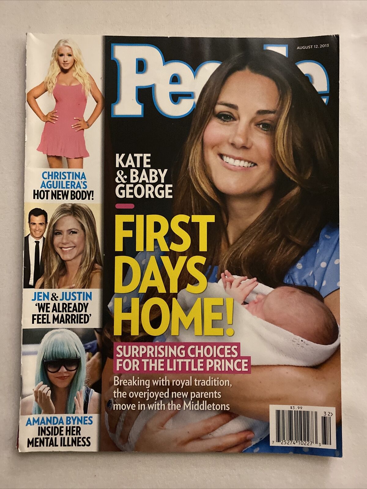 2013 August 12 People Magazine Prince William Brings Home Baby (MH627)