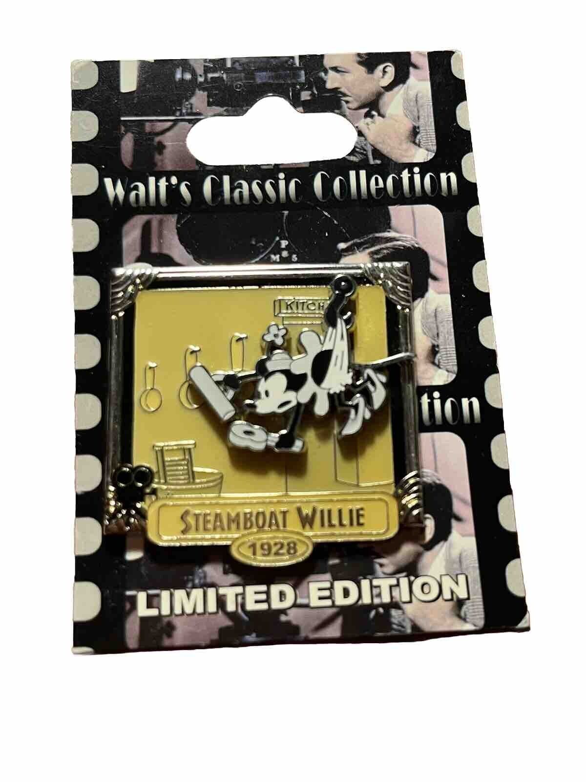 Disney Pin DLR Walt's Classic Collection Steamboat Willie Minnie Mouse  67497