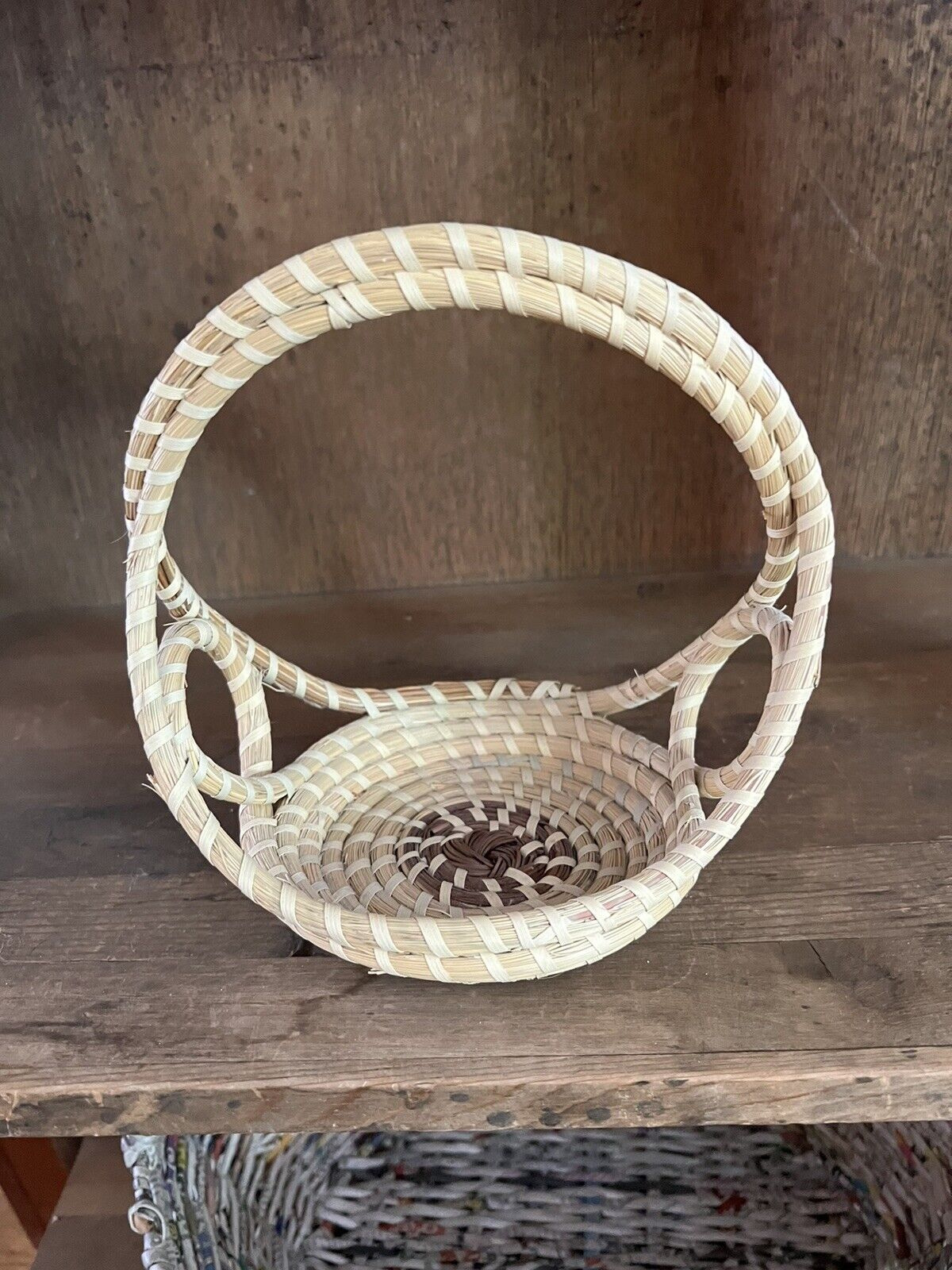 South Carolina Low Country Sweetgrass Basket Beautiful Rustic Folk Art