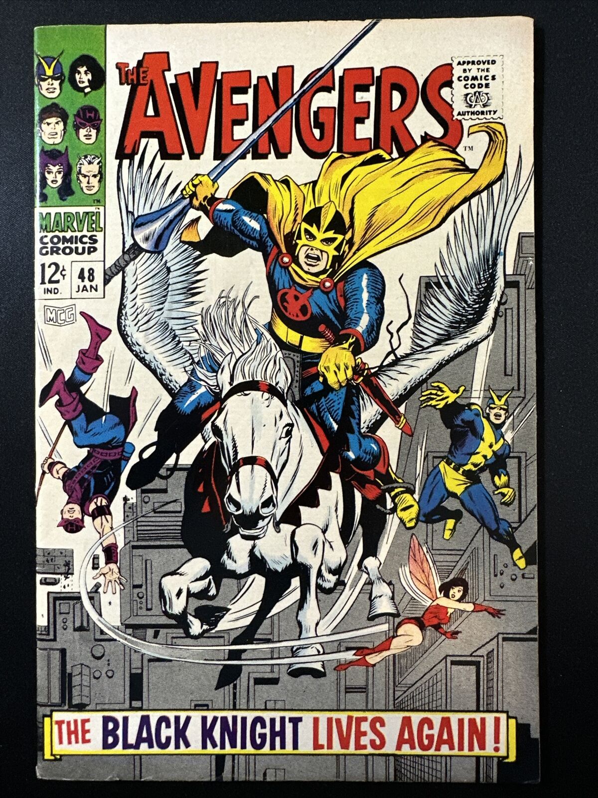 Avengers #48 Marvel 1968 1st Appearance New Black Knight Dane Whitman *A4