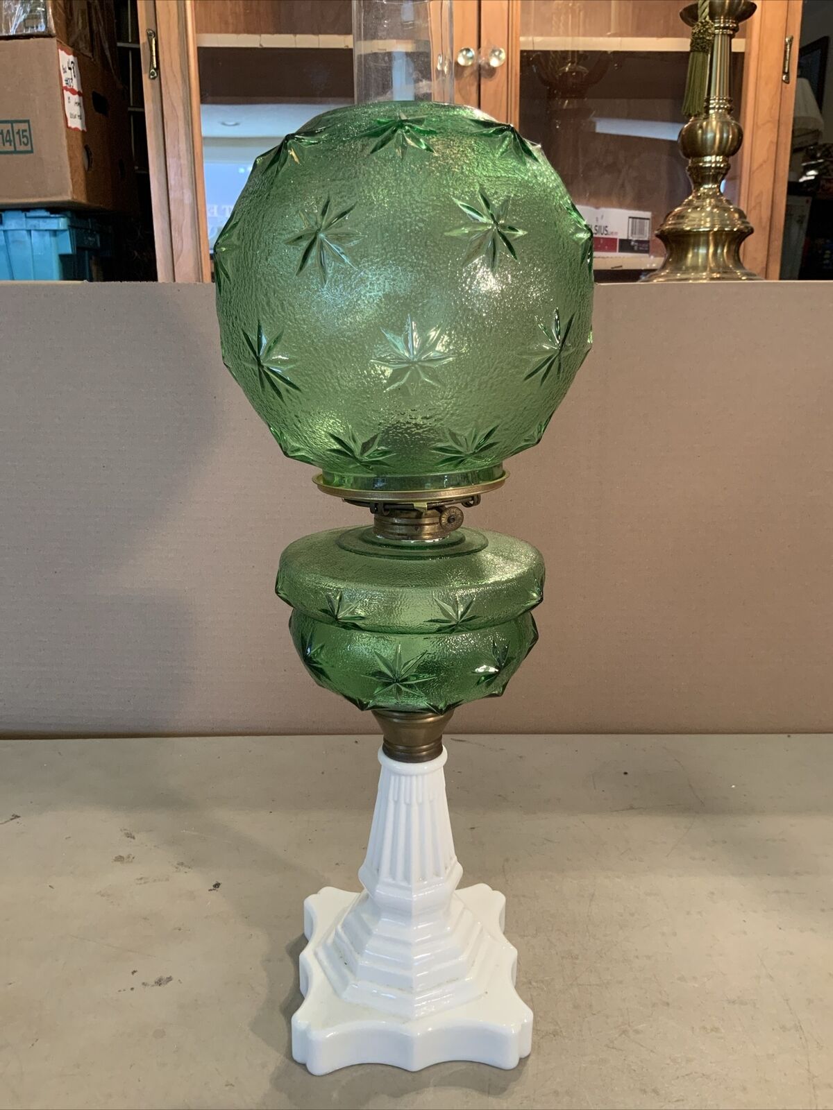 VINTAGE Antique Fenton L G Wright 23” Oil LAMP GWTW GLASS Green North Star