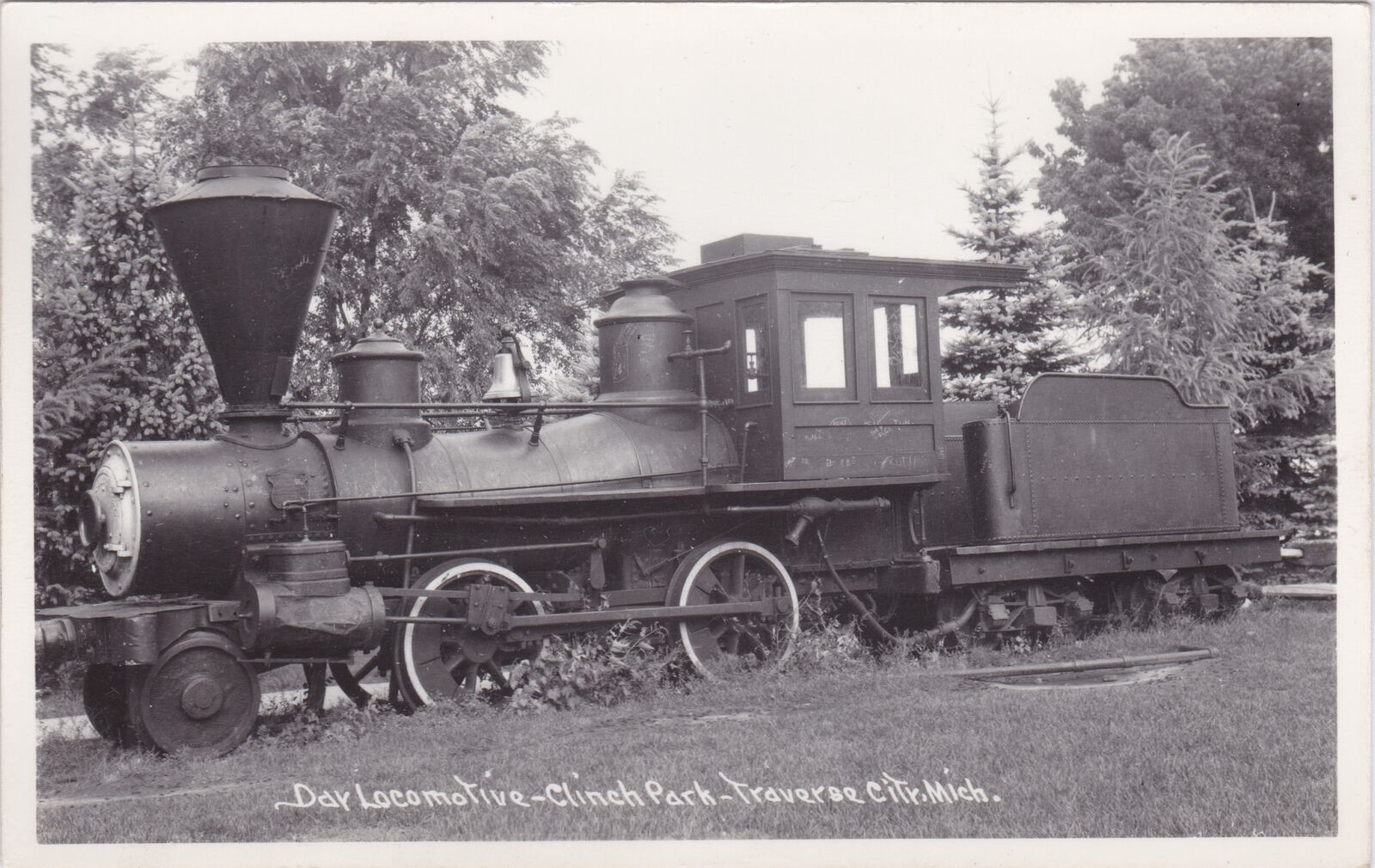 RR Famous D.H. DAY LOGGING LUMBER CO. ENGINE No. 1 used for LOGGING & at CANNERY