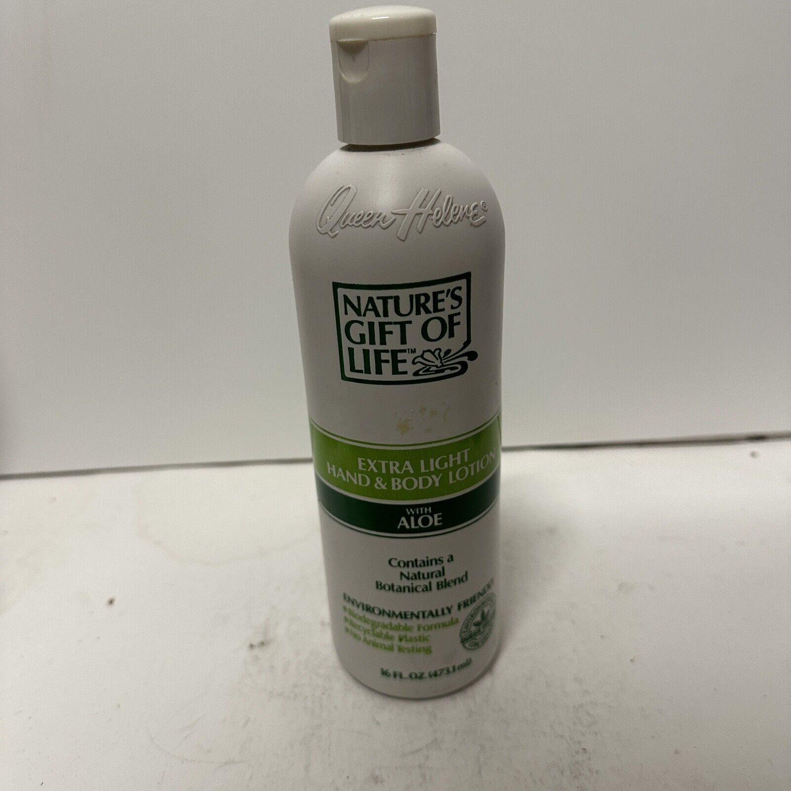 Queen Helene Natures Gift of Life Extra Light Hand and Body Lotion 16 OZ HTF