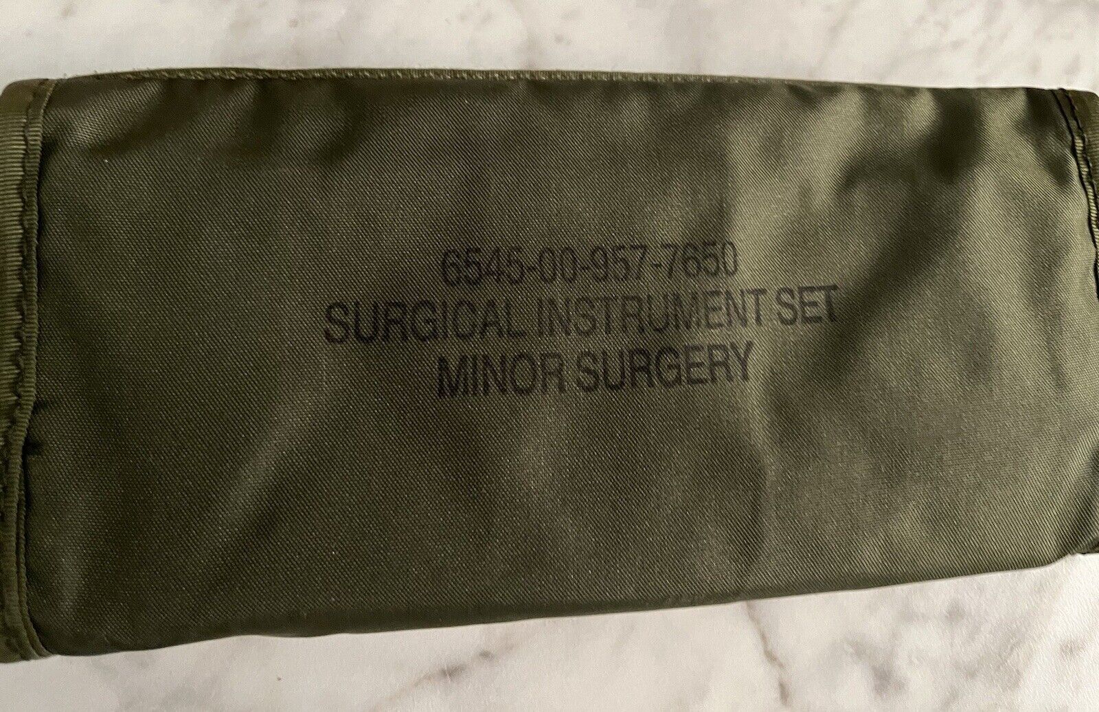 US Army SURGICAL INSTRUMENTS KIT MINOR SURGERY