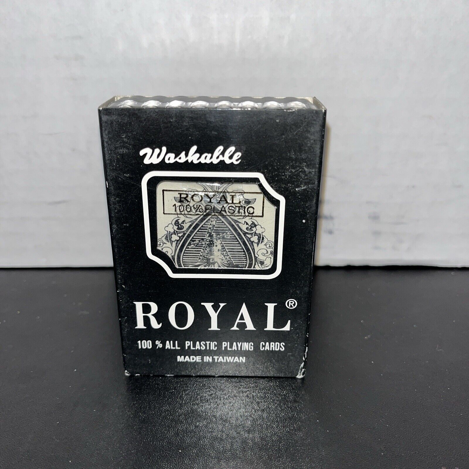 Vintage Royal Deck 100% All Plastic Playing Cards in black Case Sealed Deck Blue