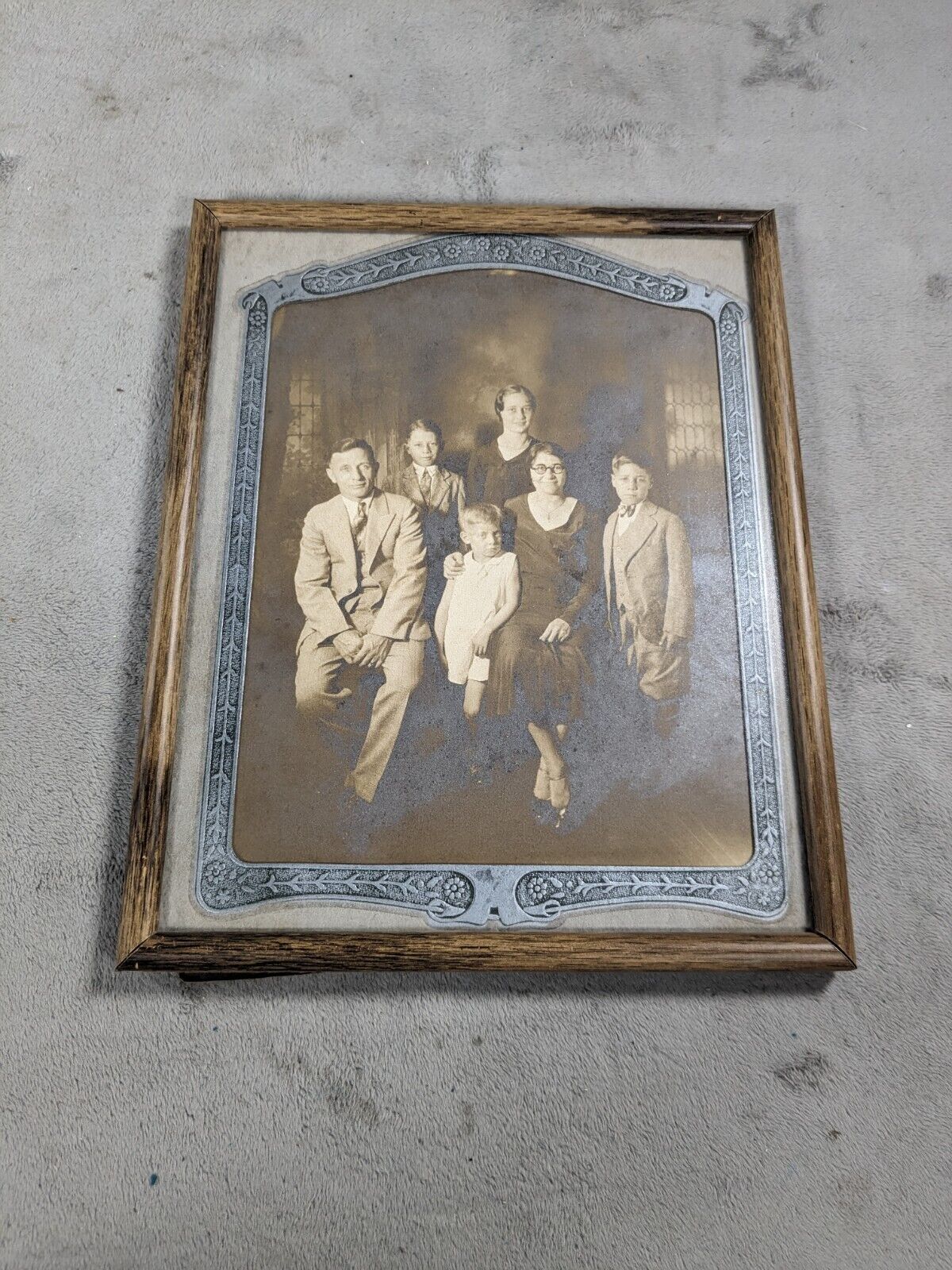 Antique Photo Silver Family Portrait In A Nice Picture Frame