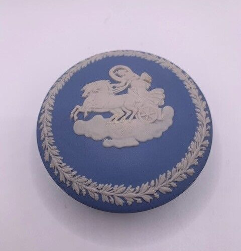 Wedgwood Jasperware BLUE Small Covered Round Box Neoclassical