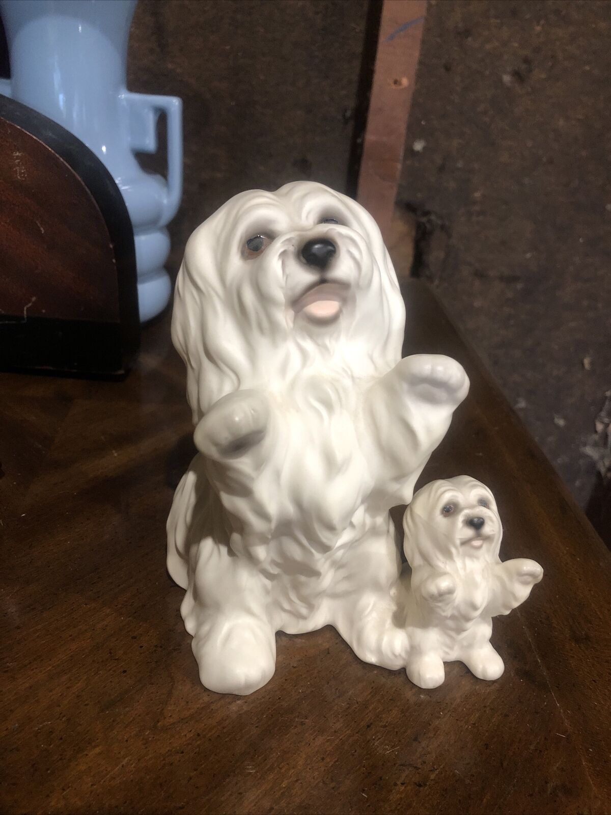Pomeranian White Puppy Dog Figurine Sculpture paws up puppies signed Maltese vtg