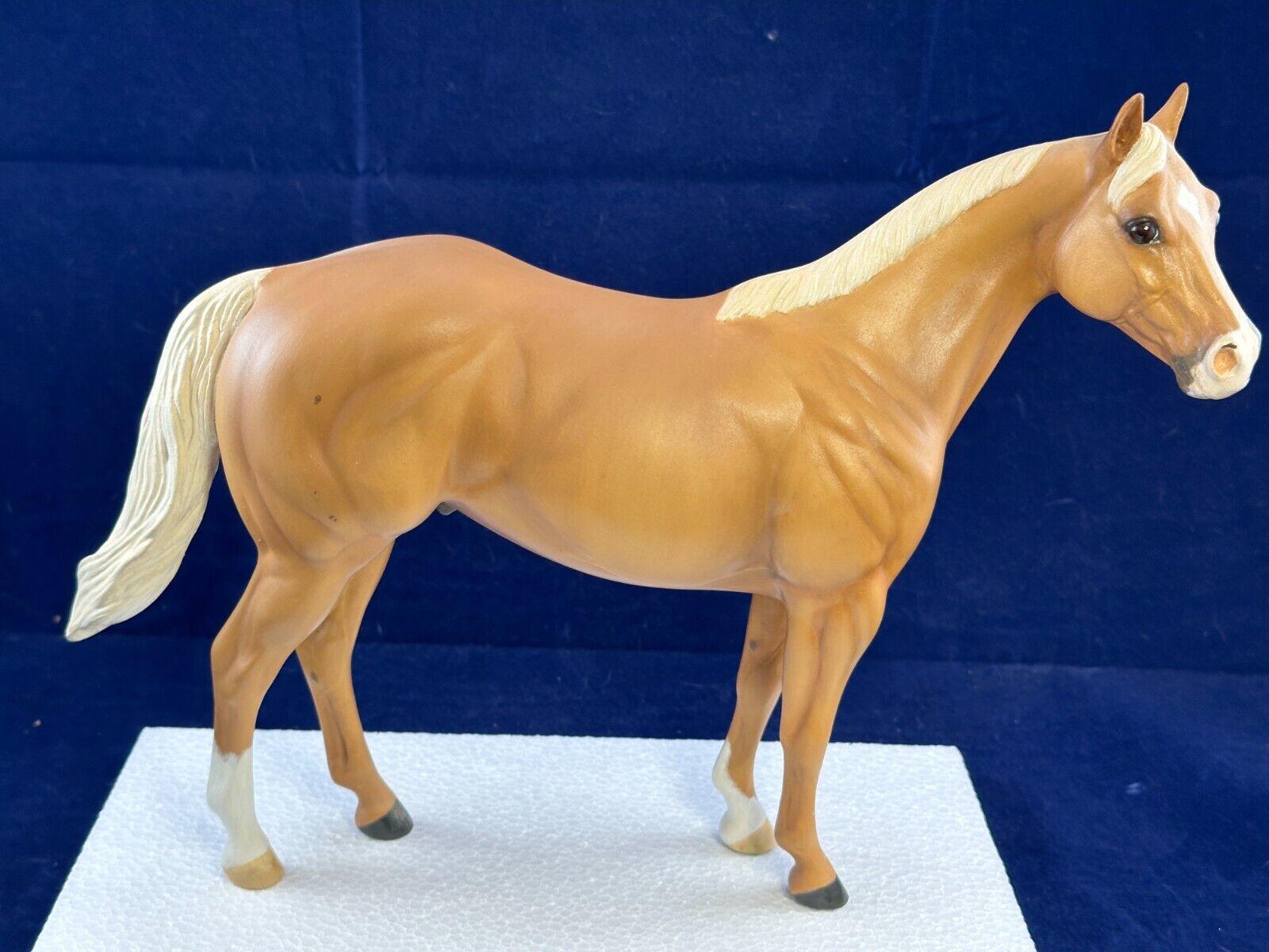 CM Peter Stone Horse - ISH CM to a nice palomino by Renna Moss in 2001